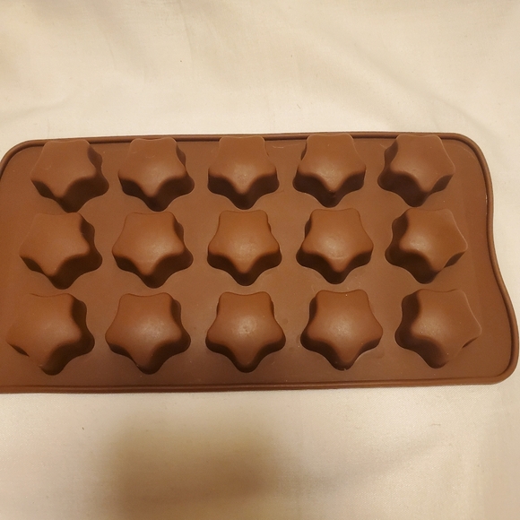 Lot of 6 Silicone Candy Chocolate Fondant Molds Star, Happy Face, Shell, Heart - Picture 9 of 11